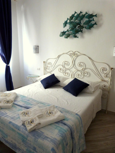 Bedroom 4, Clelia's Boutique Rooms & Suites, Olbia-Tempio