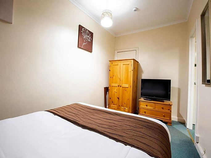 Bedroom 3, Wincham Hall, Cheshire West and Chester