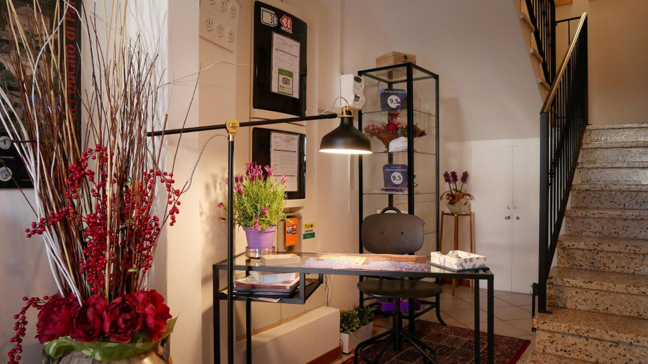 Lobby 5, La Meridiana Affittacamere, Parma