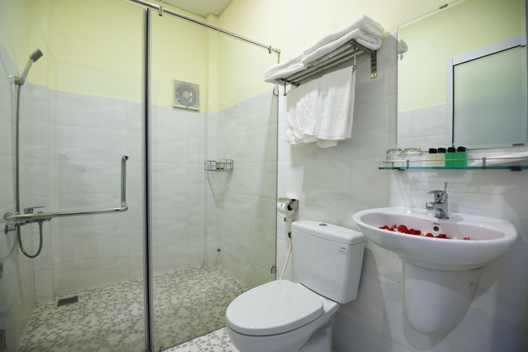 Bathroom 5, Sunlight Bungalow, Phú Quốc