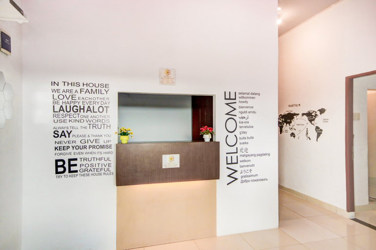 Lobby 3, 89995 Damai Guest House, Karo