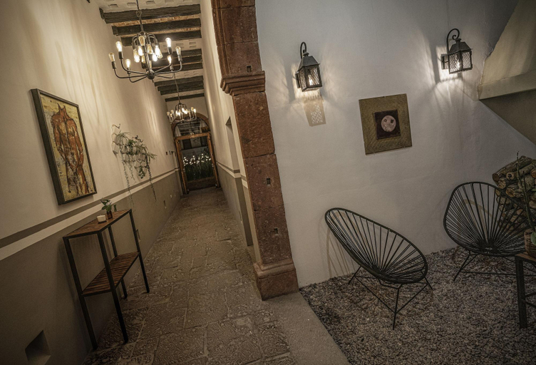 Public Area 2, Clandestino Hotel Recreo - Adults Only, Allende