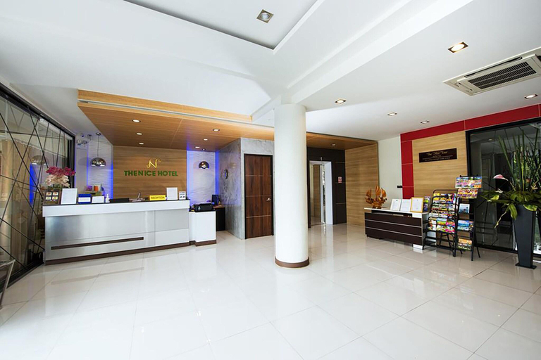 Public Area 2, The Nice Hotel, Mueang Krabi