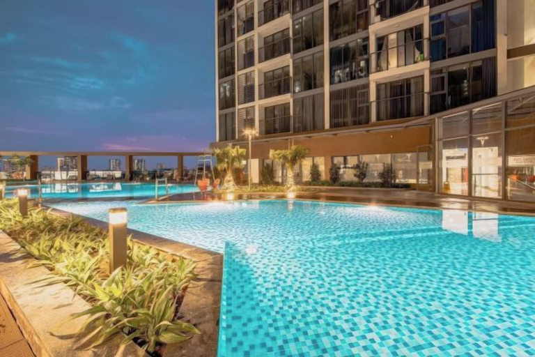Pool, Evergreen Sky Eco Green, District 7