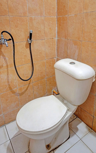 Room 3, Oyo Life 91896 Kost Bu Dewi Syariah, Pasuruan