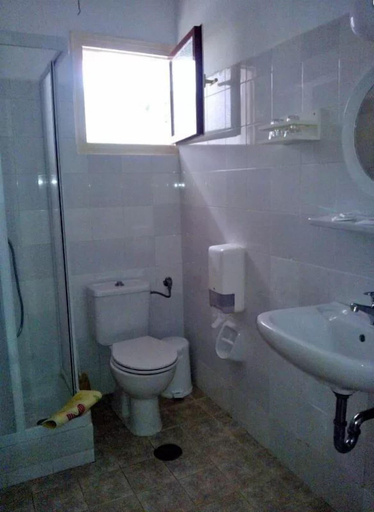 Bathroom 5, Filorian Hotel Apartments, Ionian Islands