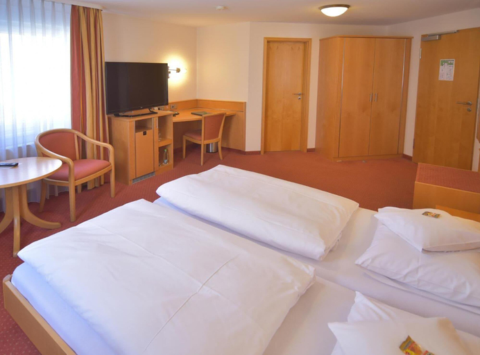Bedroom 4, Hotel - Restaurant Hirsch, Enzkreis