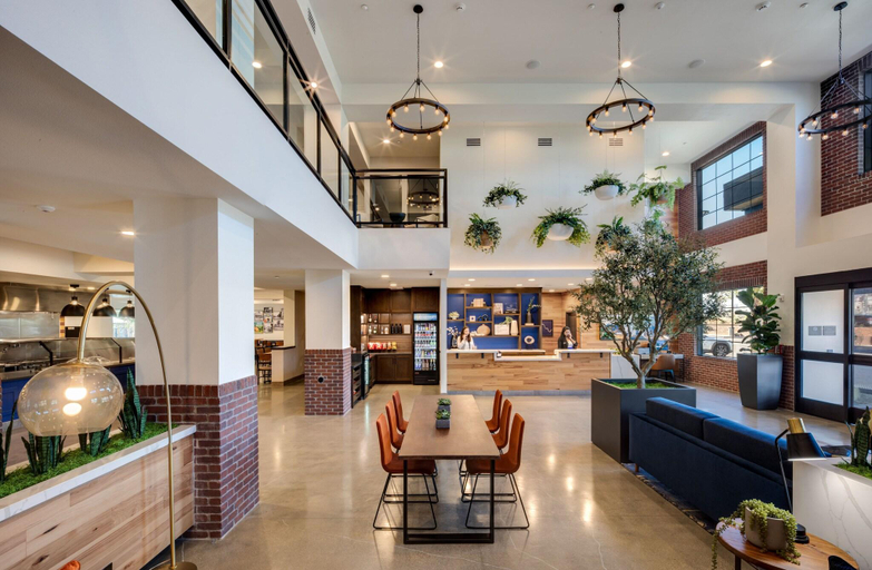 Public Area 3, Ayres Hotel Rialto Fontana, San Bernardino