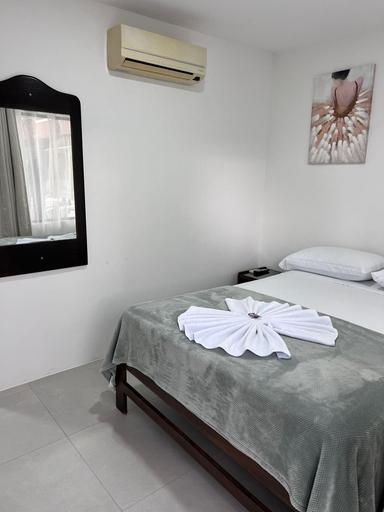 Bedroom 2, Hotel Naralit, Tilarán