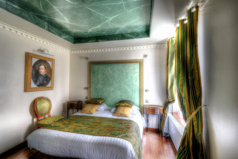 Bedroom 2, Villa Aultia Hotel, Somme