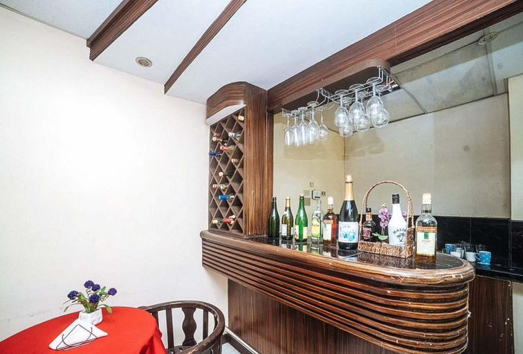 Bar, Reddoorz Near Ormoc Port Terminal, Ormoc City