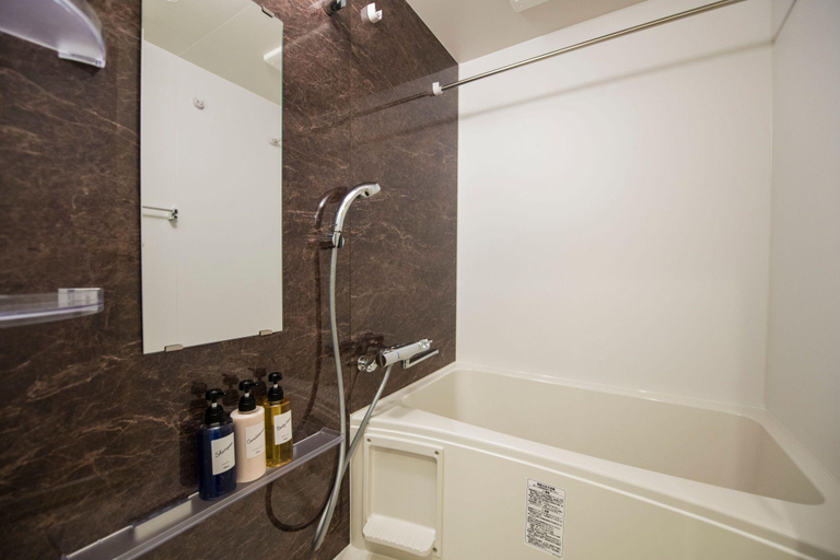 Bathroom 3, Premier Urbansea 2 Matsuo, Naha