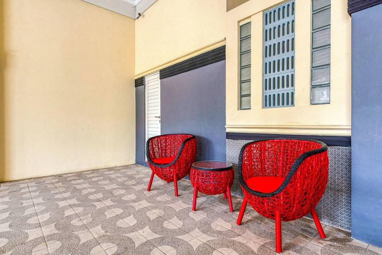 General view 5, Formerly RedDoorz Syariah Kertomenanggal Surabaya, Surabaya
