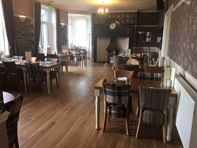 Food & Drinks 4, Broadway Country House Hotel, Carmarthenshire