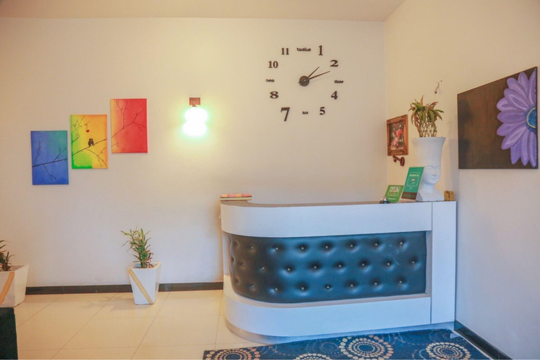 Public Area 2, Inroma Holiday Resort, Nuwara Eliya