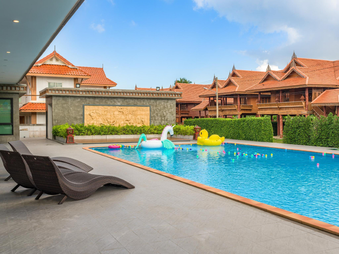 Pool 4, Baan Thai Lanna Pattaya, Sattahip