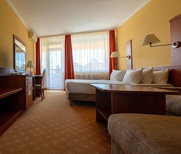 Bedroom 4, Belenus Thermalhotel, Nagykanizsai/Zalakaros