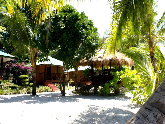 Exterior & Views 2, Tamaraw Beach Resort, Puerto Galera