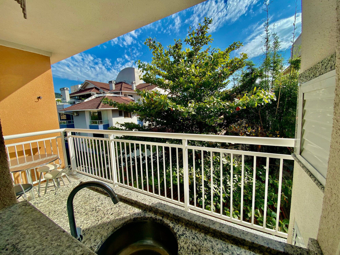 Property grounds 2, Residencial com piscina, Florianopolis