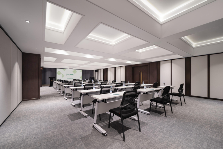 Conferences 3, Meilun Hotel (Xi’an North Railway Station), Xi'an