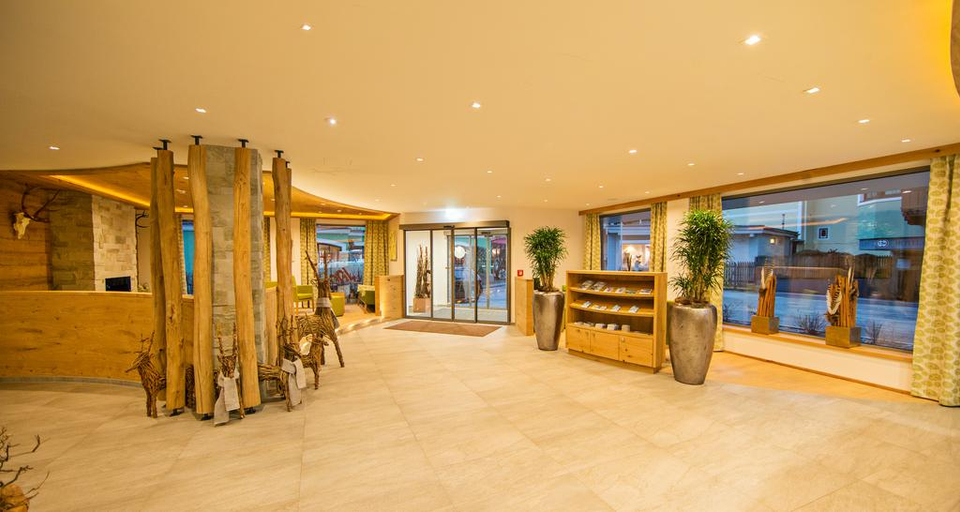 Public Area 3, Hotel Grüner Baum, Zell am See