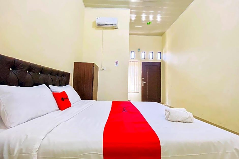 Room 3, OYO 90773 Shine Guest House, Tebing Tinggi