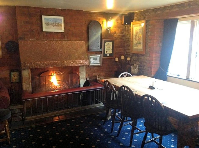 Lobby 3, The Jolly Huntsman, Wiltshire
