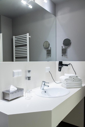 Bathroom 3, The Heidelberg Exzellenz Hotel, Heidelberg