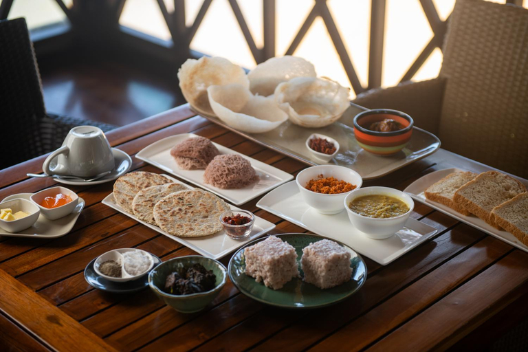 Food & Drinks, Sun N Sea Hotel, Habaraduwa