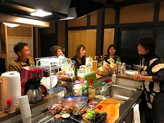 Food & Drinks 5, Kishida House, Torahime