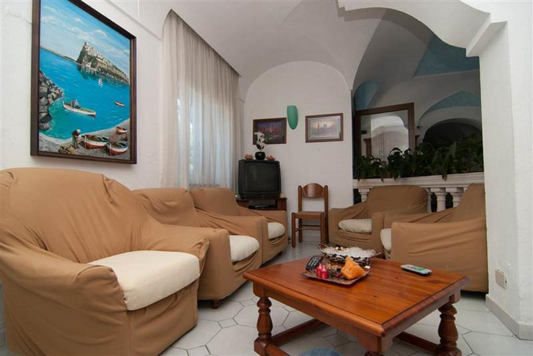 Public Area 3, Hotel La Ninfea, Napoli