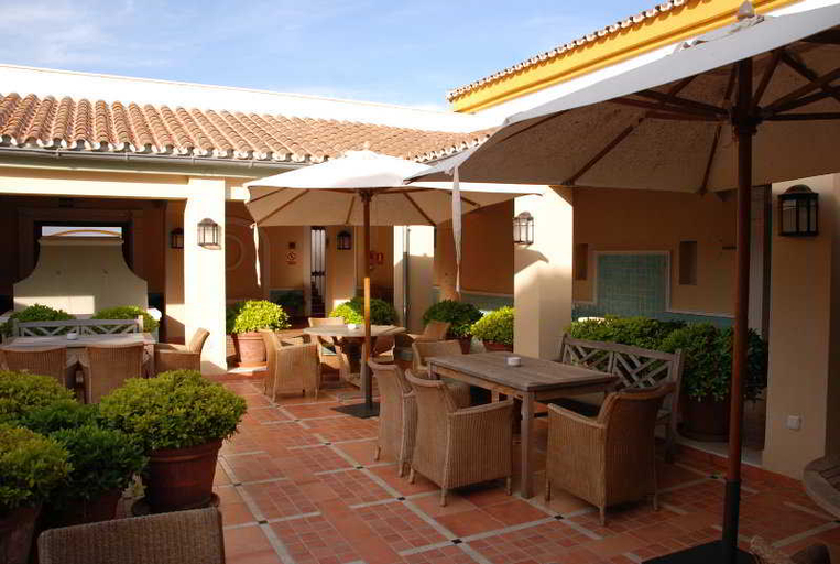 Terrace 5, AZZ Castellar Hacienda El Alcornocal 4*, Cádiz
