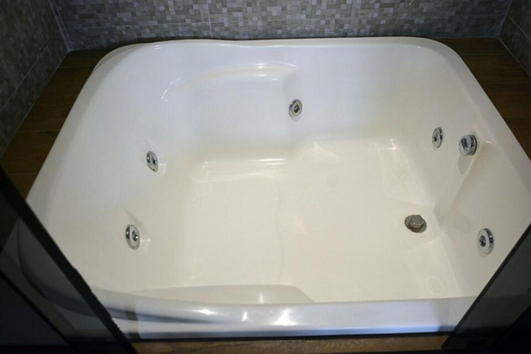 Bathroom 4, Pituba Praiamar Hotel, Salvador