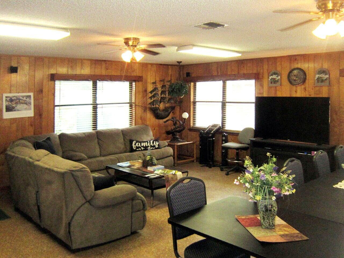 Public Area, Riverside Lodge Resort, Citrus