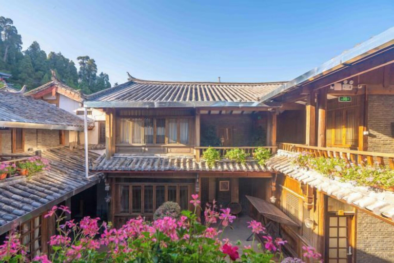 Exterior & Views 2, LiJiang Springs Inn, Lijiang