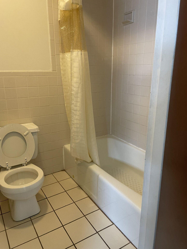 Bathroom 4, Budget Inn Elizabeth Nj, Union