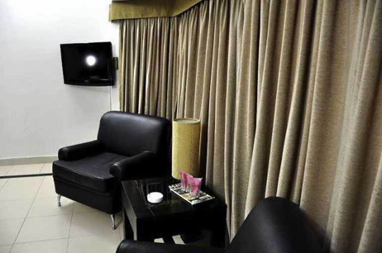 Lobby 2, Riviera Guest House, Islamabad