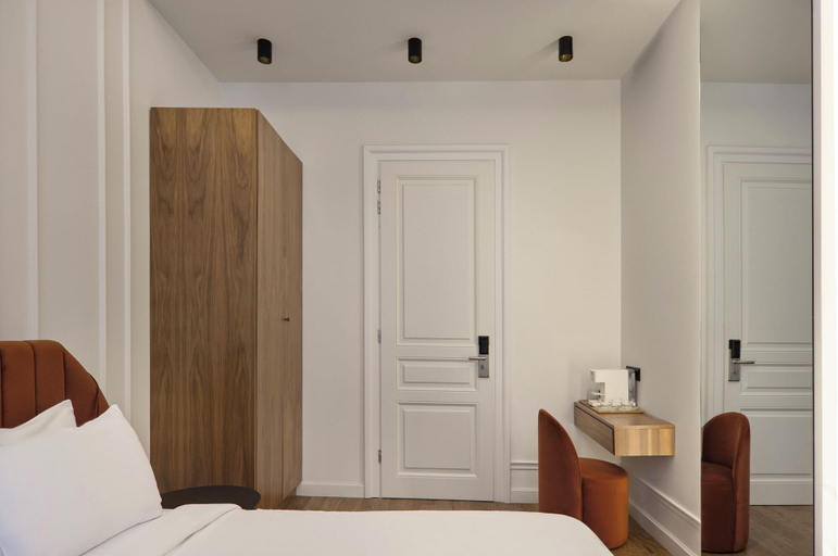 Bedroom 4, Nur Epoch Concept, Attica
