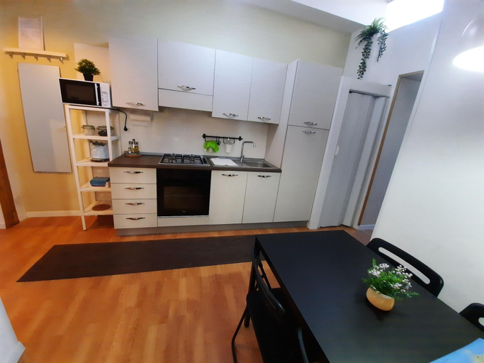 Room 5, BelloBello Rooms & Apartment, Napoli