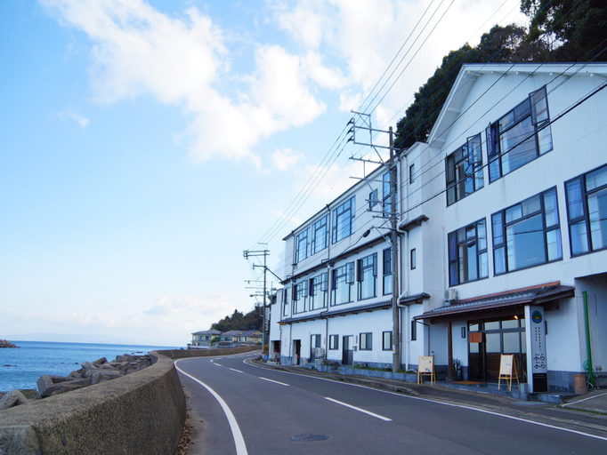 General view 2, Nagasaki House Burabura, Nagasaki