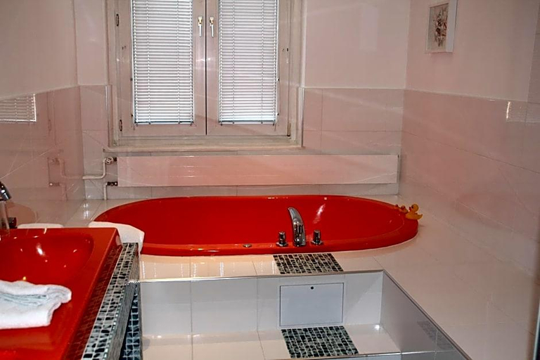 Bathroom 4, Stadthotel Gürtler, Amstetten
