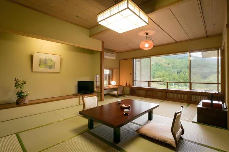 Room 5, Shima Tamura, Nakanojō