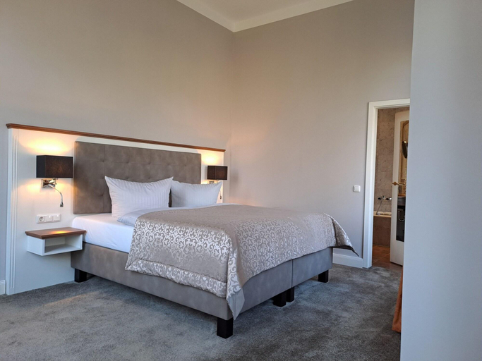 Room 4, Schloss Schlemmin, Vorpommern-Rügen