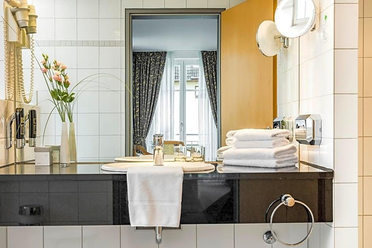 Bathroom 4, Carstens Landhaus, Ostholstein