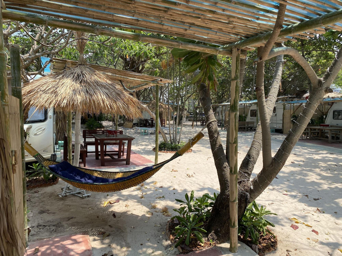 Beach 5, Beach House Camp, Sattahip