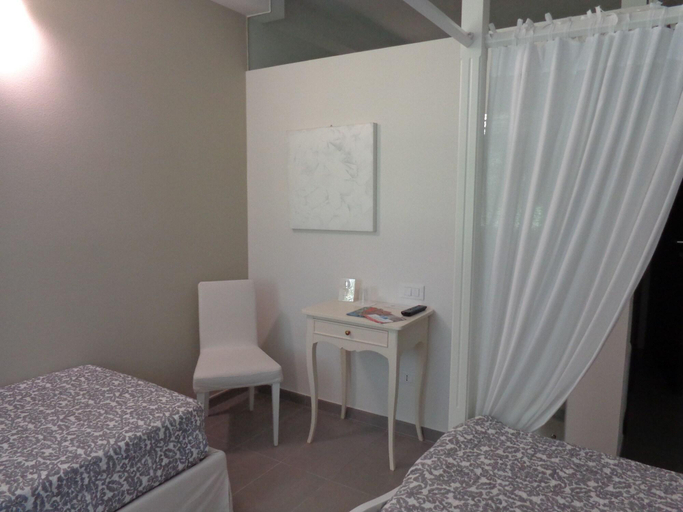 Bedroom 3, Anima Mundi, Mantua