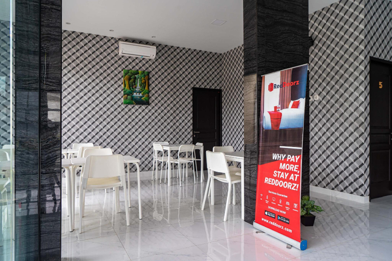 Lobby 4, Formerly Reddoorz Plus Near Teras Kota 3, South Tangerang