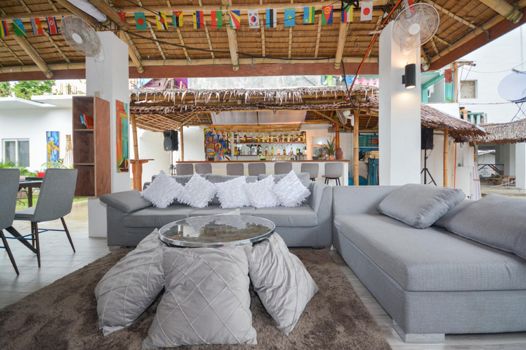 Public Area 3, Boracay Backpackers, Malay