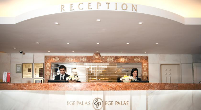 Public Area 4, Ege Palas, Konak