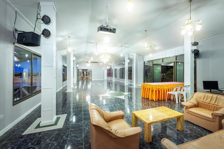 Public Area 2, Ivy Cottage by Qiu Hotel, Muak Lek